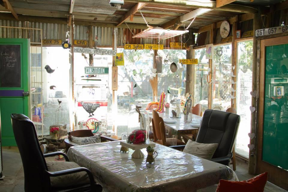 Suzie'S Coffee Shop Accommodation Bellville Extérieur photo